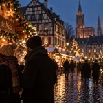 Week end en Alsace marchés de noel : ruelle alsacienne à Strasbourg, illuminations